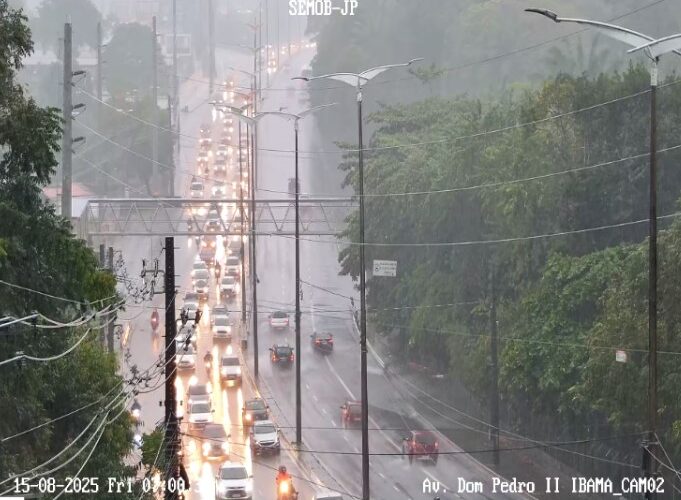 Inmet emite novo alerta de chuvas intensas para cidades da PB; veja municípios alertados