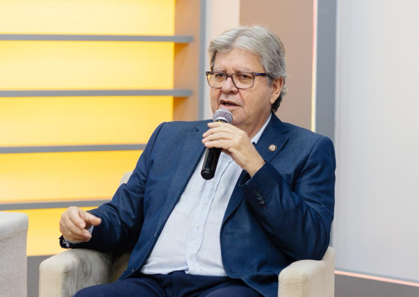 João minimiza divergências com Nabor e admite dificuldade para unificar apoios de prefeitos: “Existem particularidades”