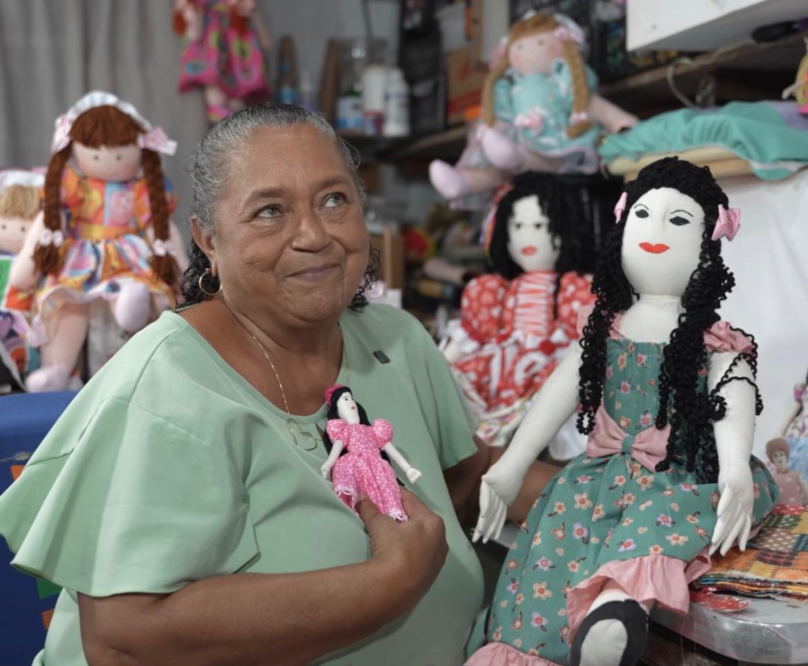 Artesã homenageada no 42º Salão do Artesanato Paraibano em Campina Grande